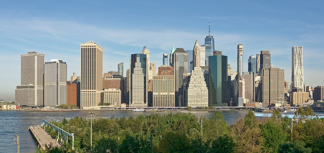 Lower Manhattan's skyline from Brooklyn Bridge Park